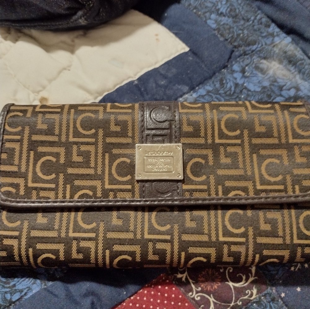 Liz Claiborne Wallet